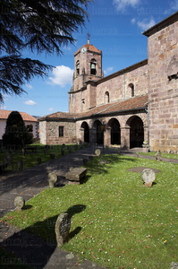 8111-Estelas Funerarias. Iglesia de Nuestra SeÒora de La Asunci
