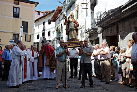 08675-Procesión de san Pedro. Lekeitio, Bizkaia, Euskadi