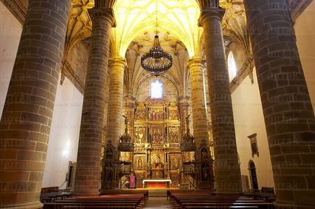 8077-Iglesia de Santa María La Real. Monumento Nacional. Deba, 